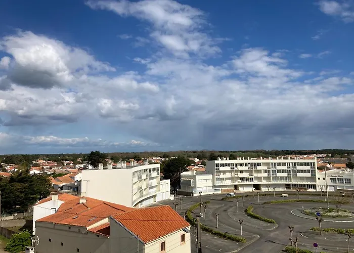 Standing, Luminosite A 100m De La Mer, T3 Prestige 생 힐레르 드 리에